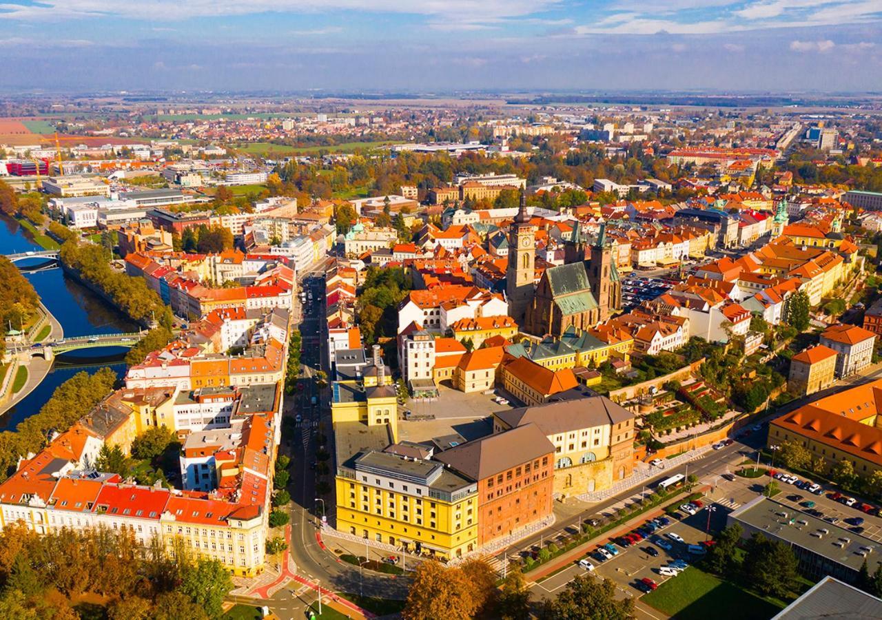 Hotel House Hradec Králové Exterior foto